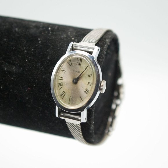 vintage timex windup watch